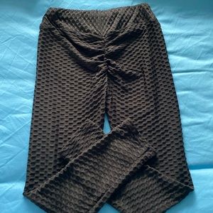 Womens black booty leggings 🖤🍑